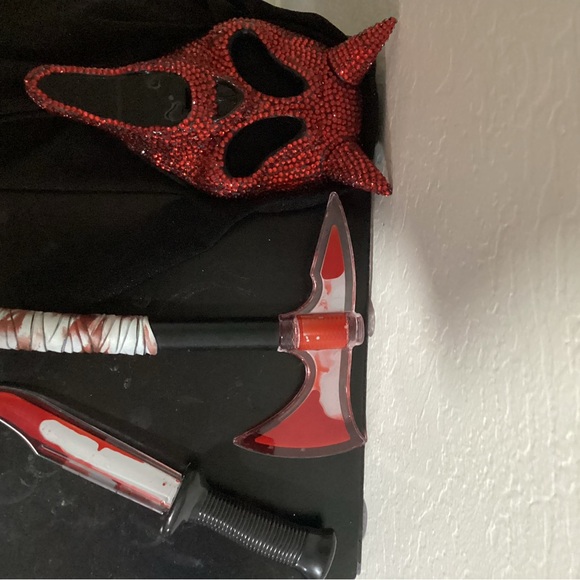 Red diamond screen mask - Picture 5 of 5